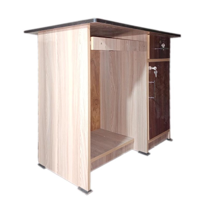 Computer Table ( Engineering wood )